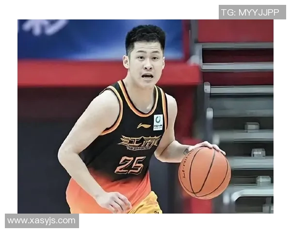 上海交易成功刘正清加盟江苏崔晓龙转会上海引关注 上海交易成功刘正清加盟江苏崔晓龙转会上海引关注