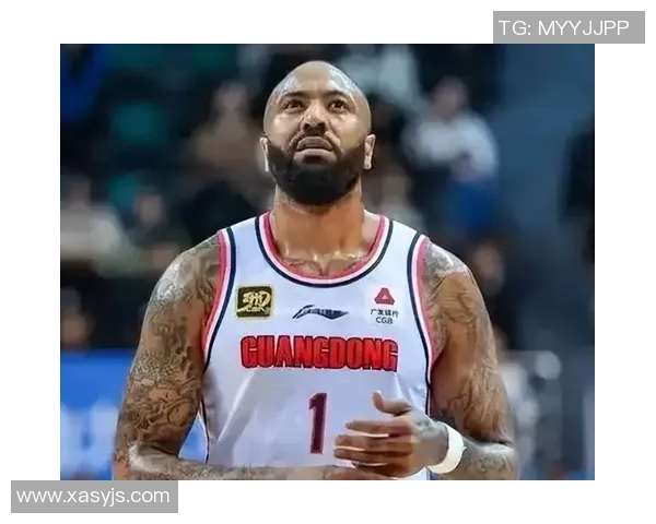 吉伦沃特双双发威八人得分上双助广东轻松战胜四川收官四连胜